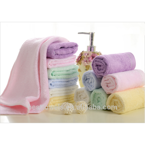Super soft solid color bamboo fiber hand towel